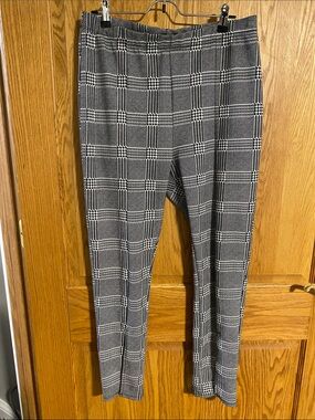 Libian Black & White Checked Knit Pants